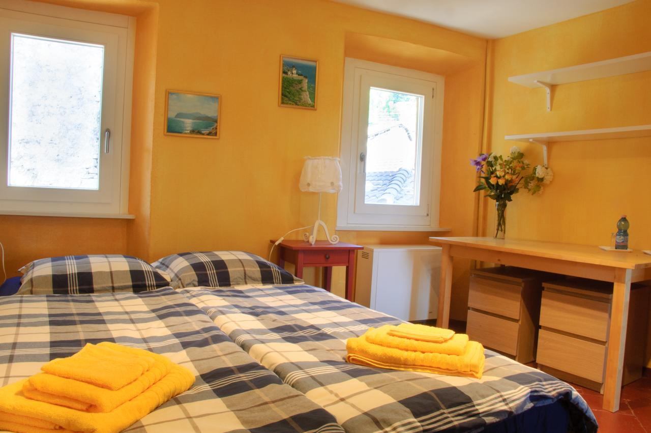 Chez Marianne "Chambres D'Hotes" Astano Exterior photo